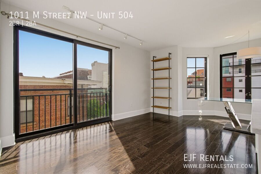 Stunning Shaw Two-Bedroom W/ Incredible Roof Top Available Now! property image