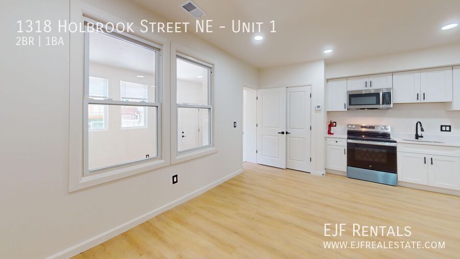 New Construction One Bedroom One Bathroom-Parking Included! W/Washer & Dryer property image