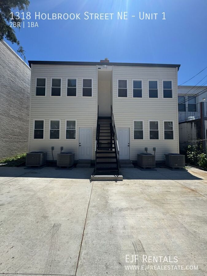 New Construction One Bedroom One Bathroom-Parking Included! W/Washer & Dryer property image