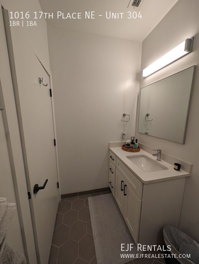 Fully Furnished One Bedroom W/Private Balcony & Views of the Capital property image